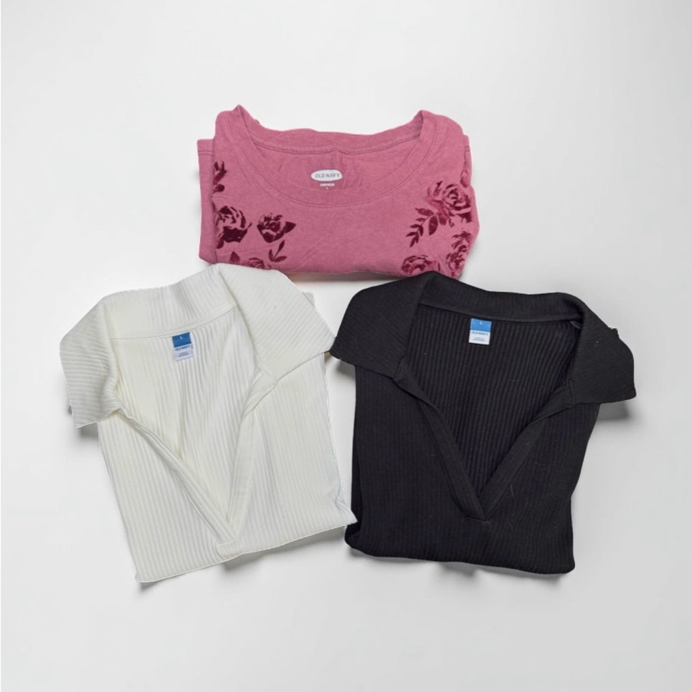 Lot of 3 large old navy t shirts